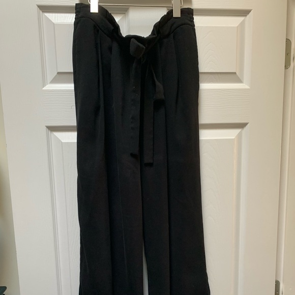 Zara paper bag culottes with tie - Picture 1 of 3
